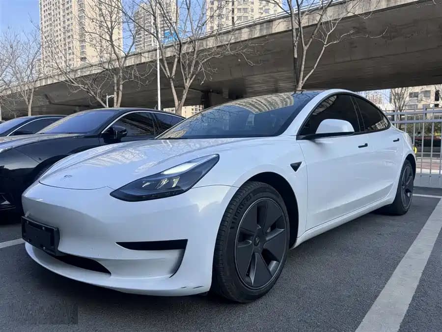 Tesla 3 2022