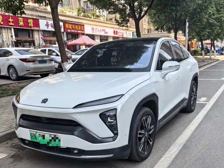 NIO EC6