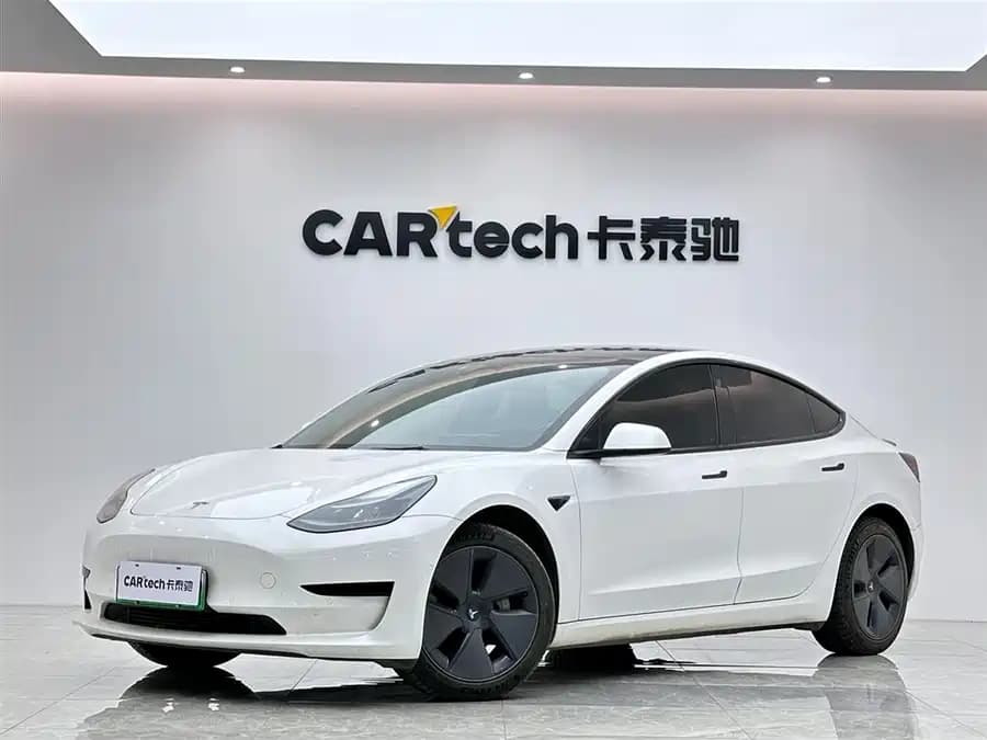 Tesla 3 2022