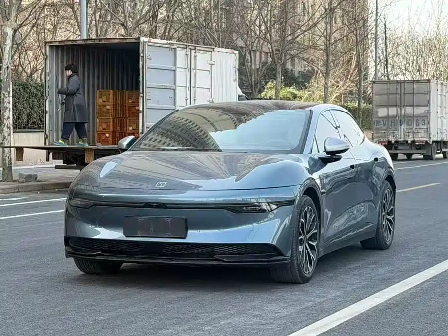 Zeekr _007_ null — купить из Китая в Минск