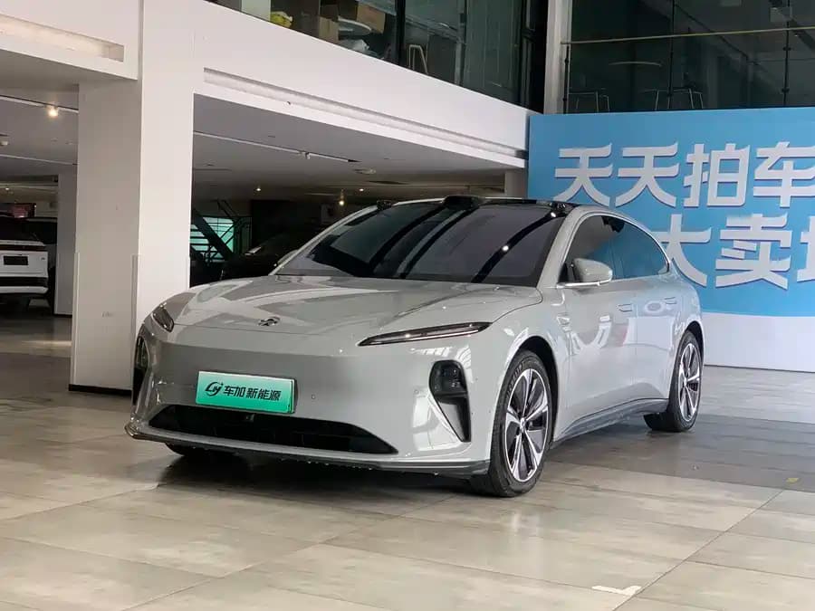 NIO ET5T 2024