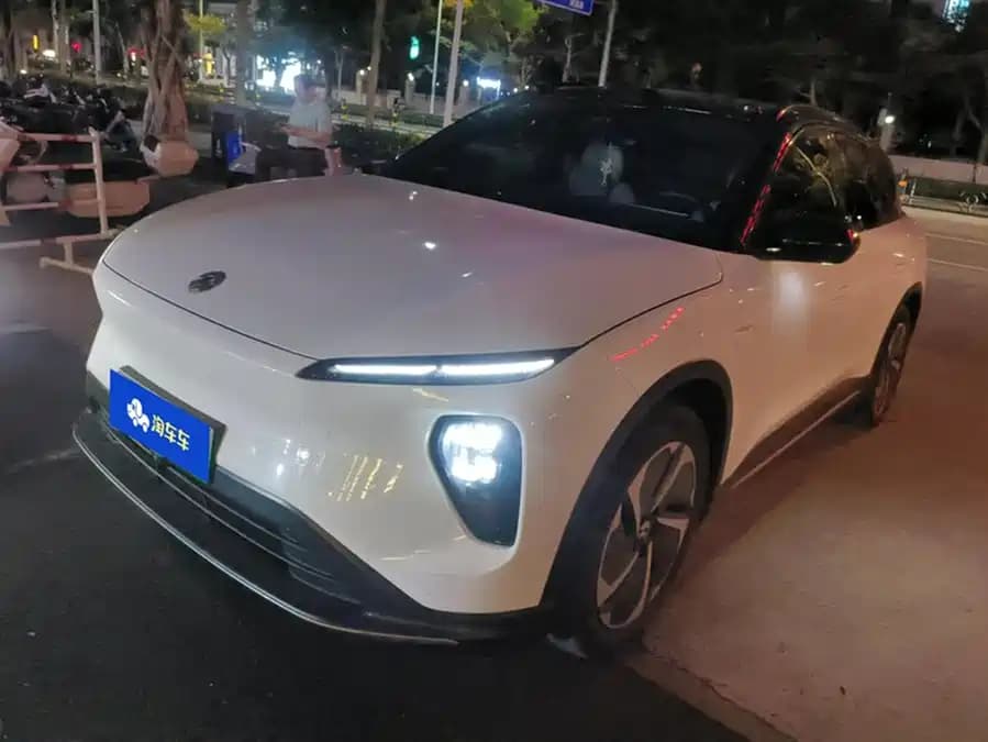 NIO ES6