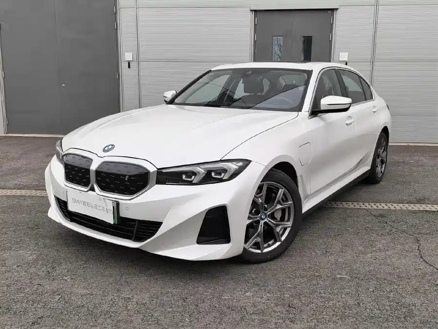 BMW i3 2024 — купить из Китая в Минск