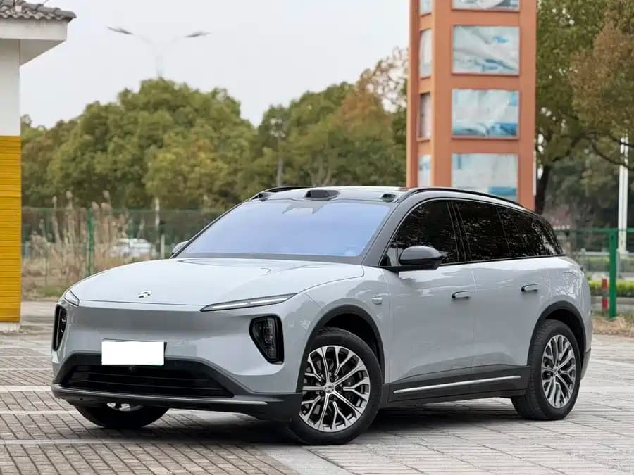 NIO ES6