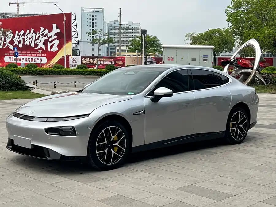 Xpeng P7