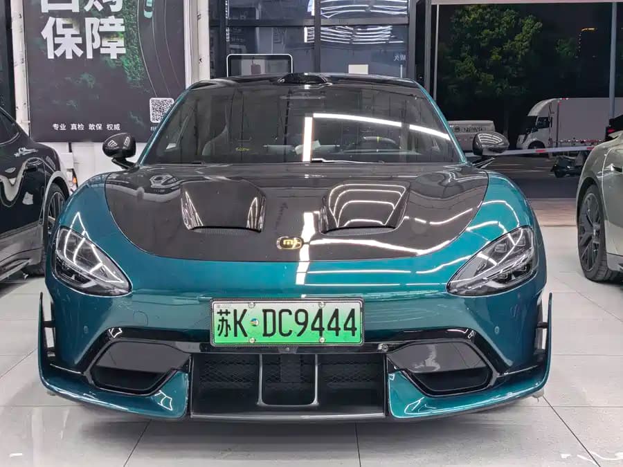 Xiaomi SU7 Ultra 2025