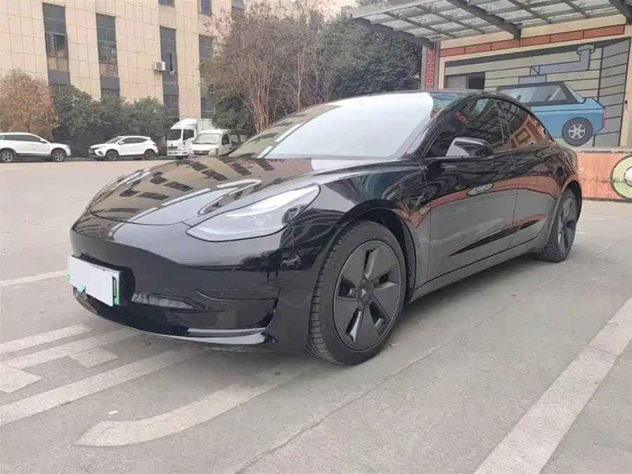 Tesla 3 2022