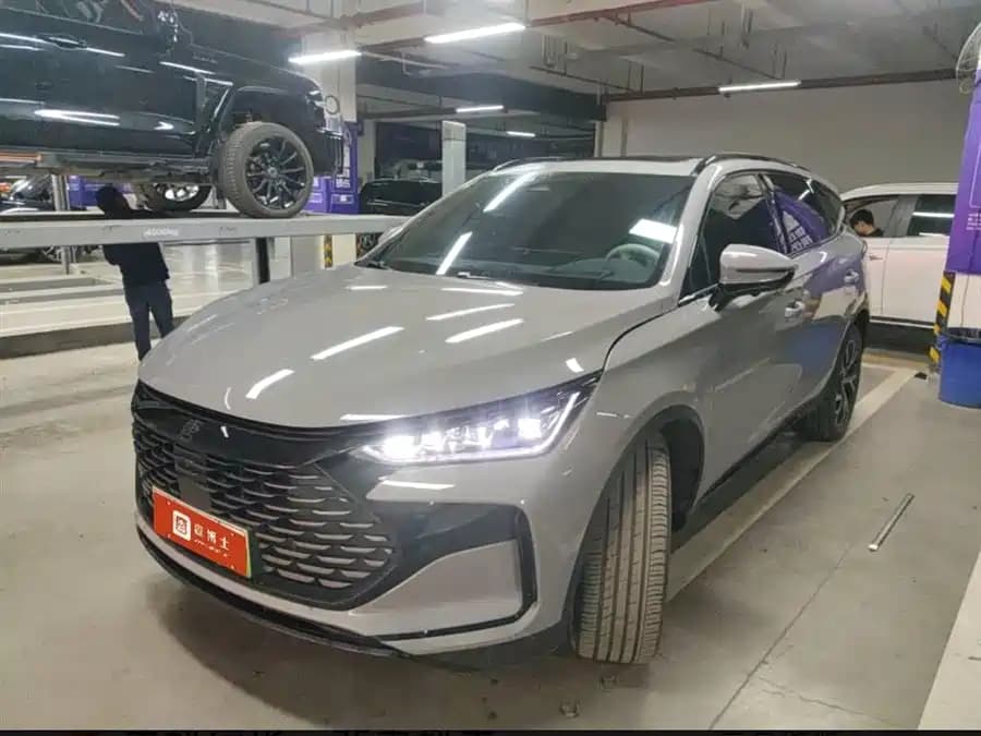 BYD Tang