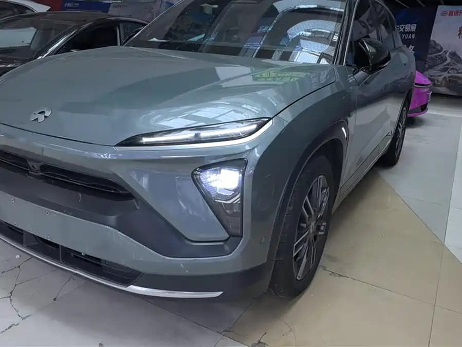 NIO ES6
