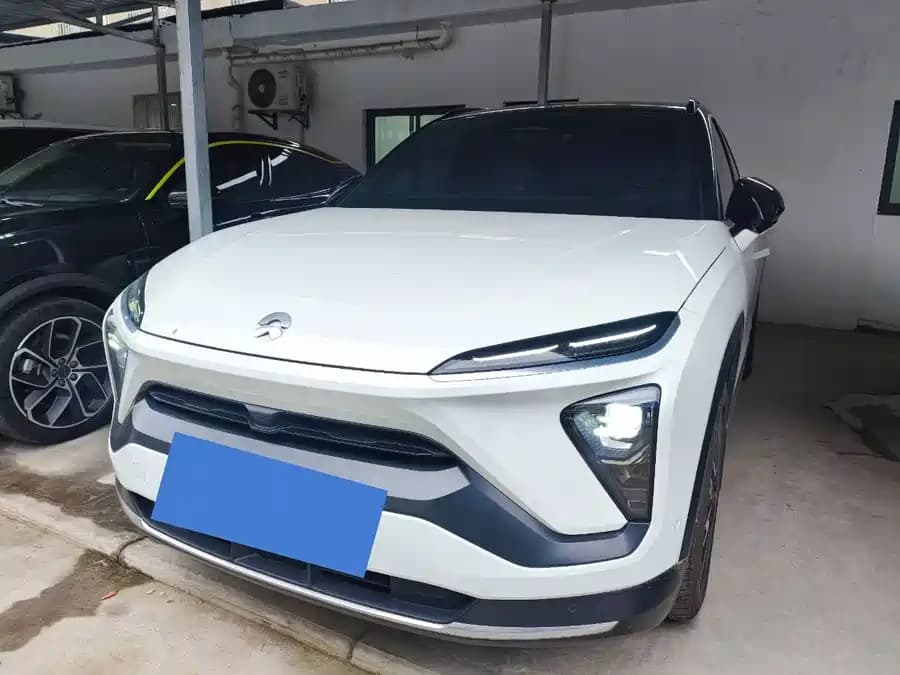 NIO ES6