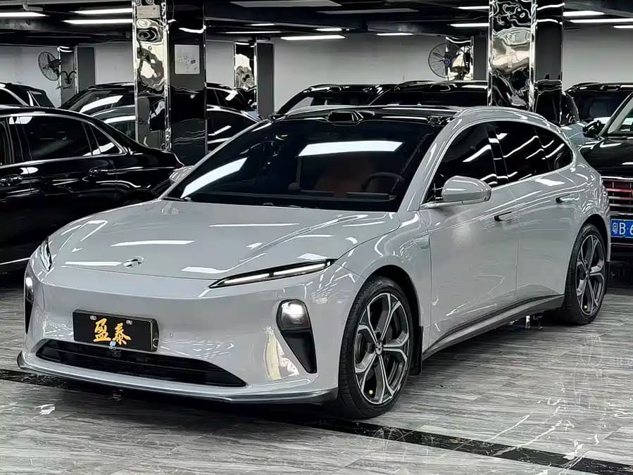 NIO ET5T 2024