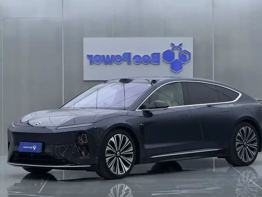 NIO ET9 2025