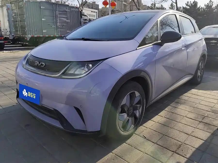 BYD Dolphin