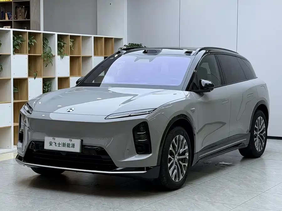NIO ES6