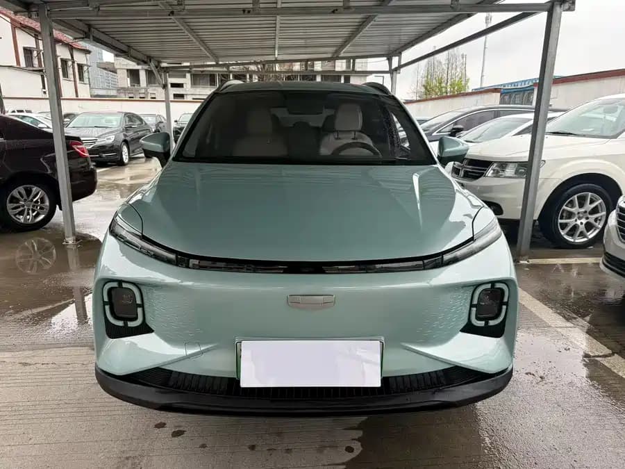 Geely Geometry E 2024
