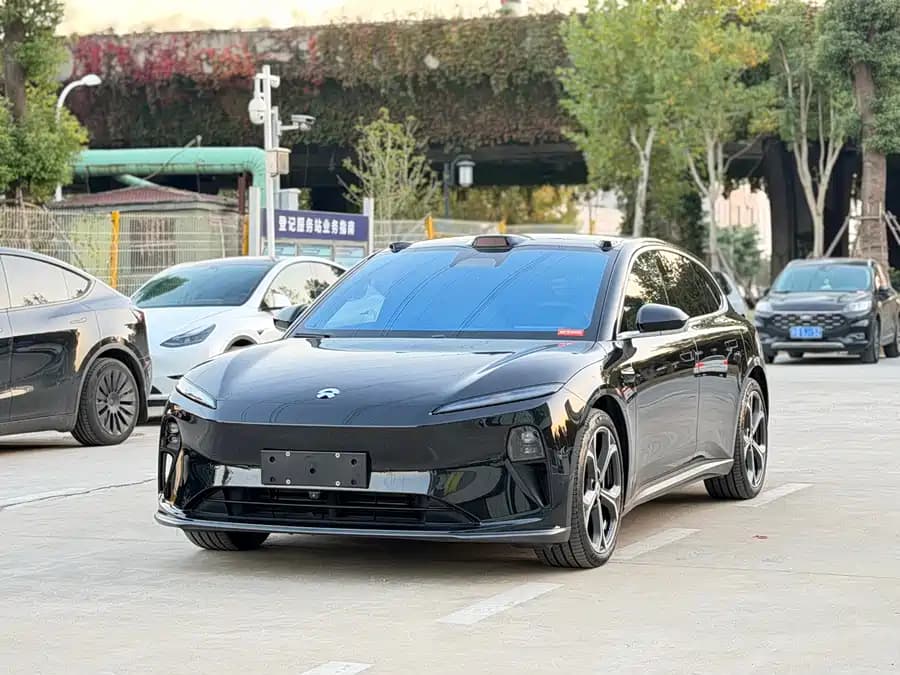 NIO ET5T