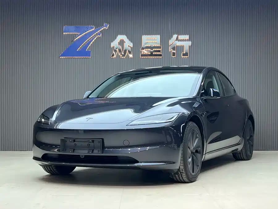 Tesla 3