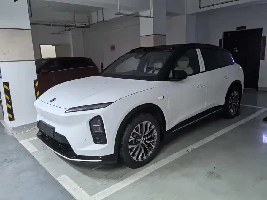 NIO ES6