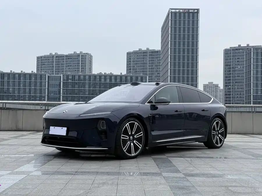 NIO ET9