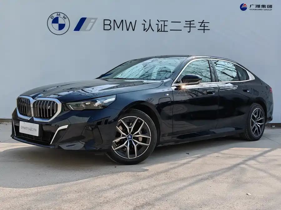BMW i5 2024