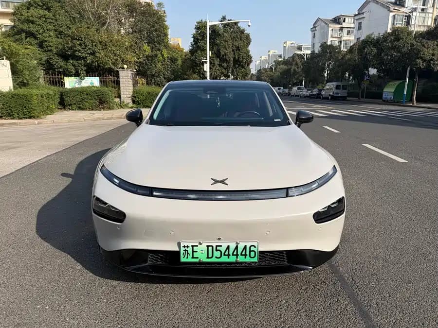 Xpeng P7