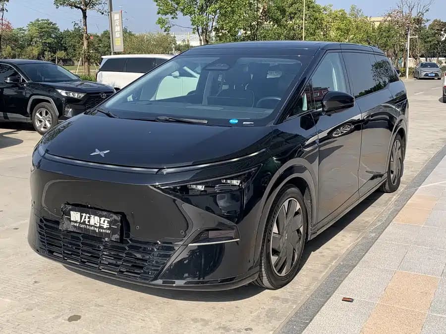 Xpeng X9 null — купить из Китая в Минск