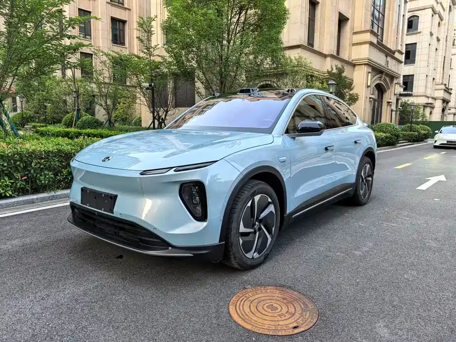 NIO EC6