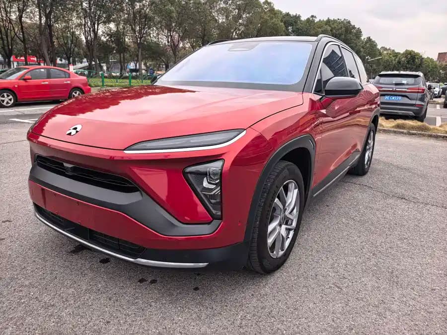 NIO ES6 2020