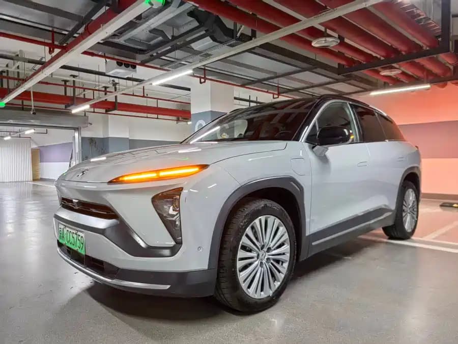 NIO ES6