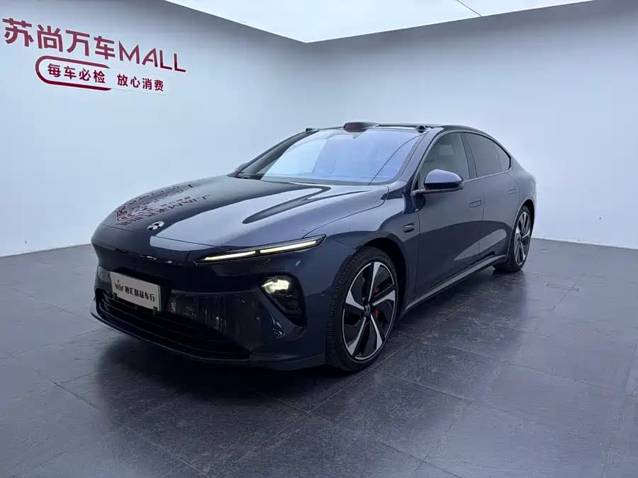 NIO ET7