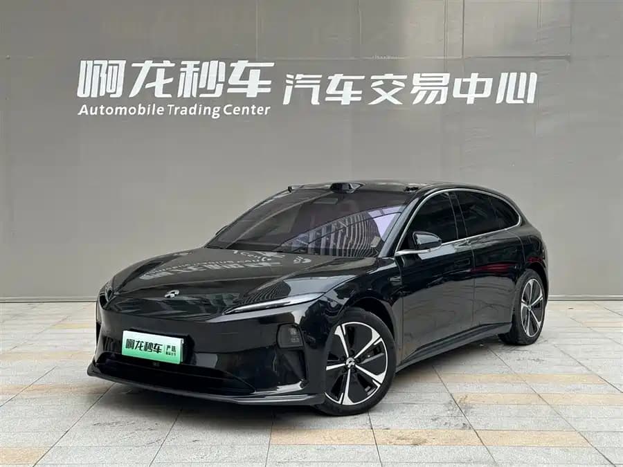 NIO ET5T 2024