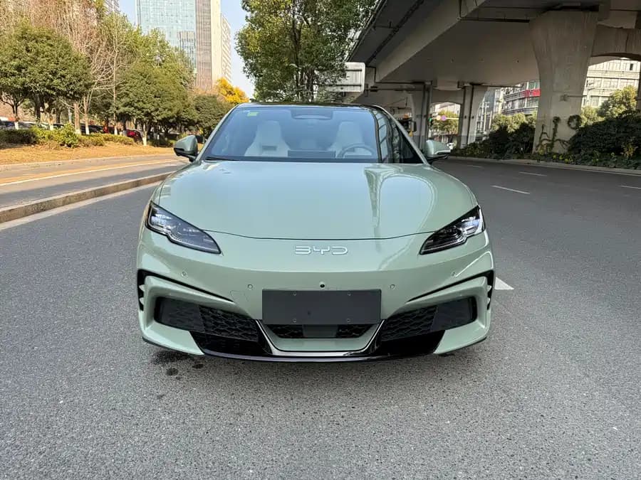 BYD Sea Lion 06 EV 2025