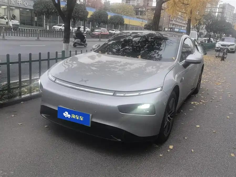 Xpeng P7