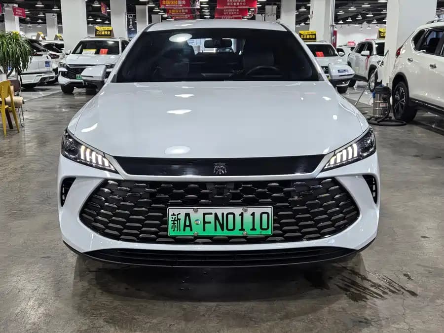 BYD Qin Plus EV 2025