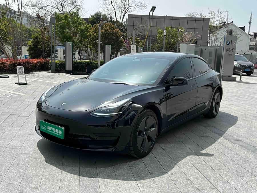 Tesla 3 2022