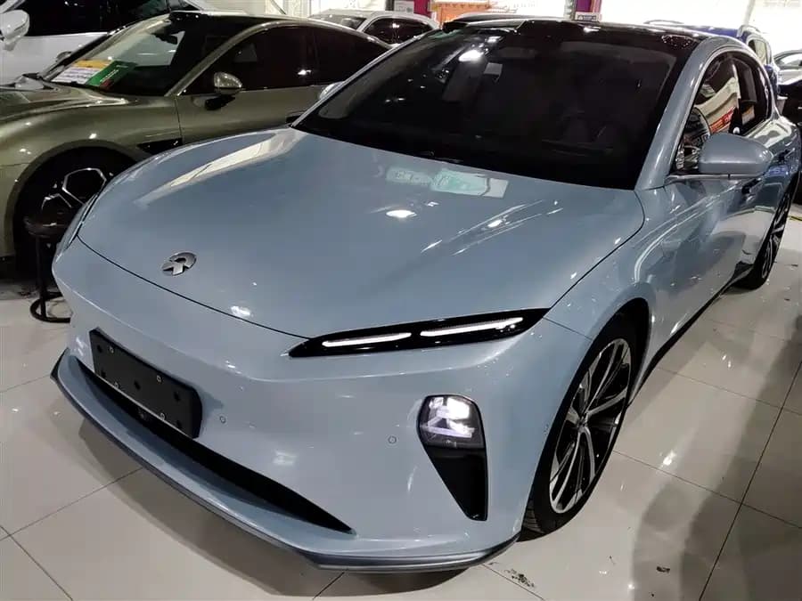 NIO ET5 2022