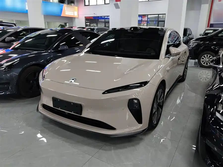 NIO ET5 2024