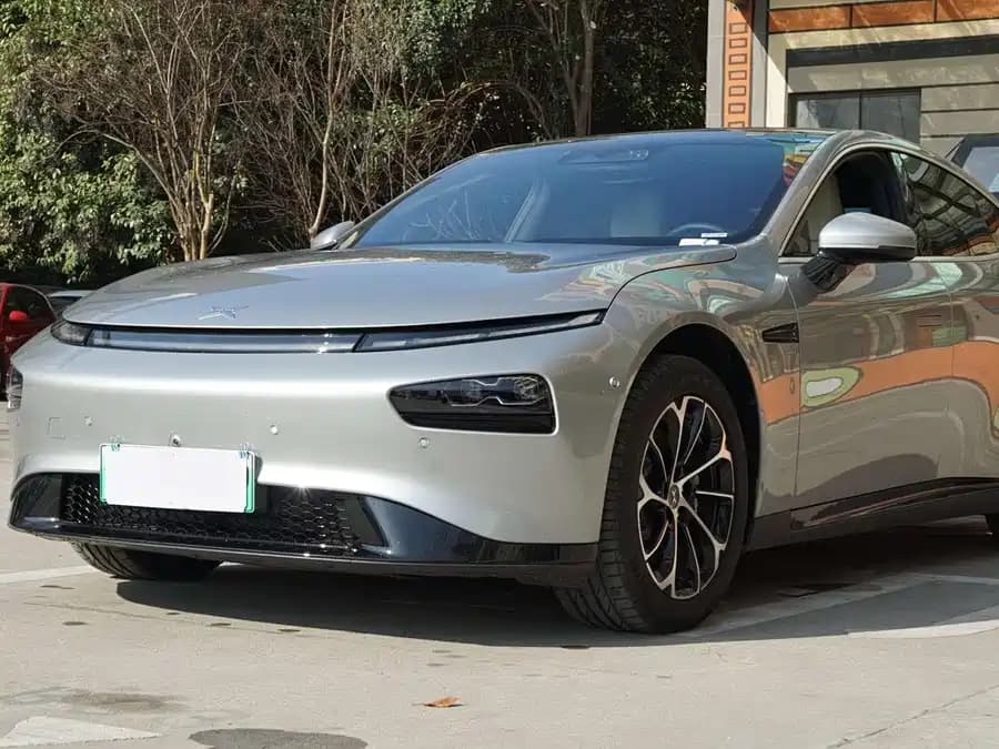 Xpeng P7
