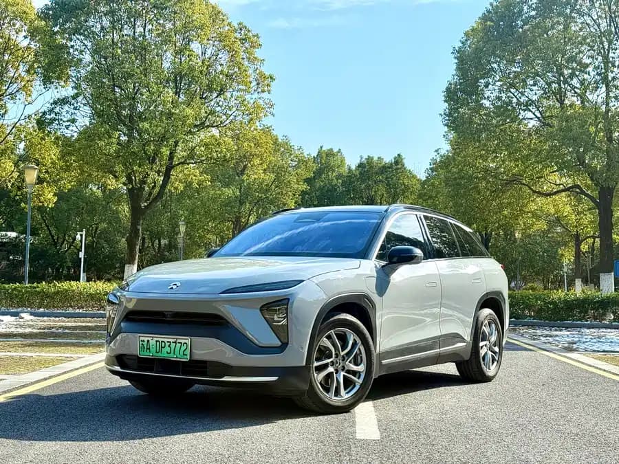 NIO ES6