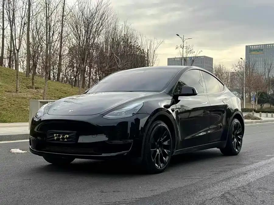 Tesla 3