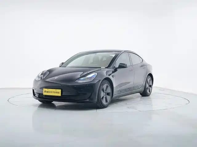 Tesla 3
