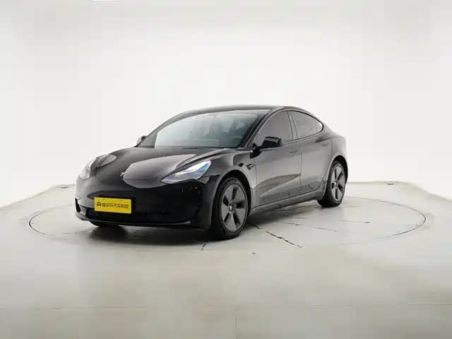 Tesla 3 2022