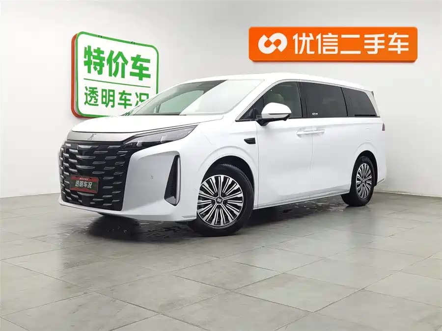 BYD Sea Lion 06 EV
