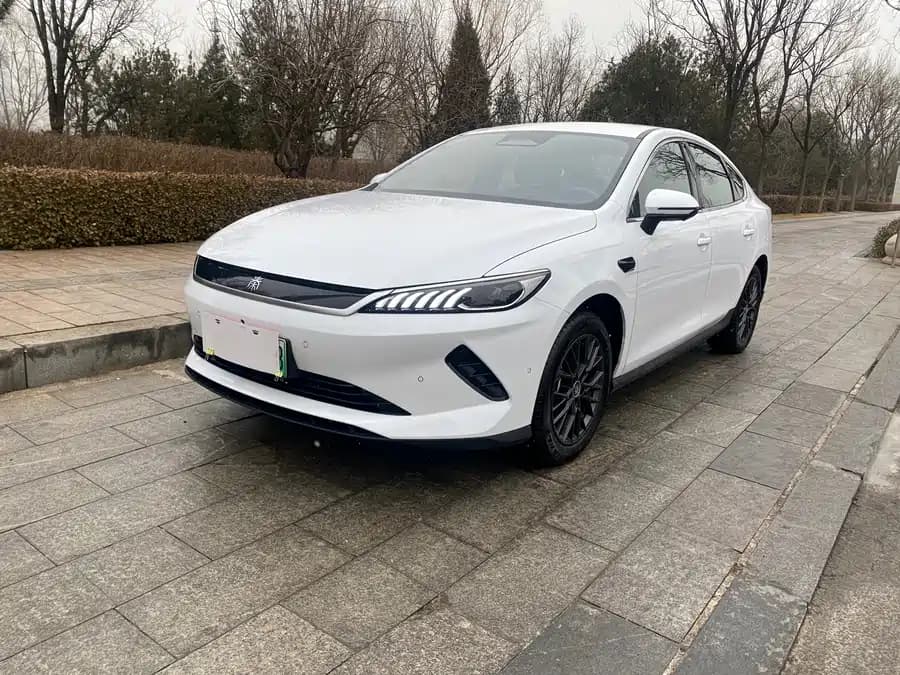 BYD Qin Plus EV 2025