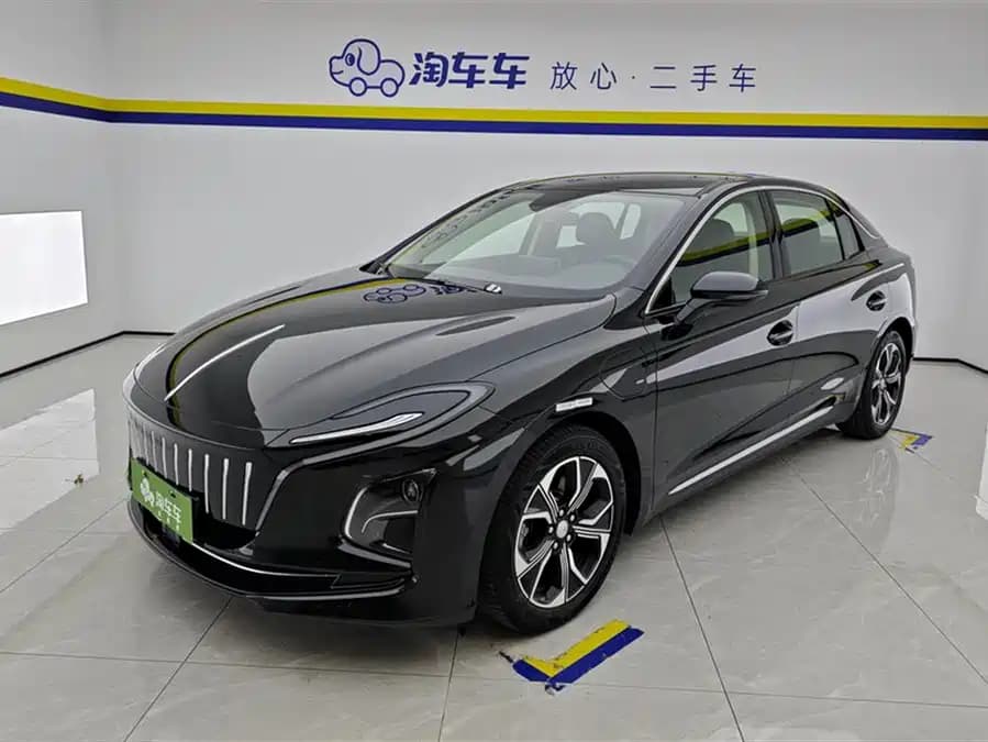 Hongqi E-QM5 null — купить из Китая в Минск