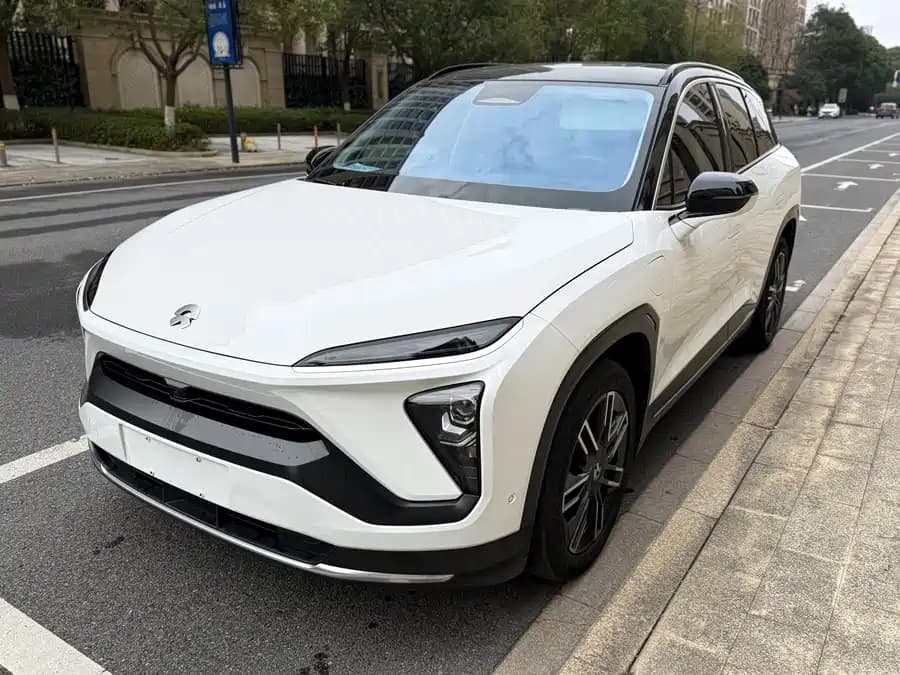 NIO ES6