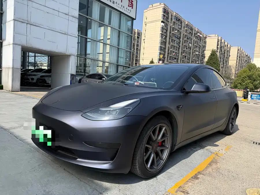 Tesla 3