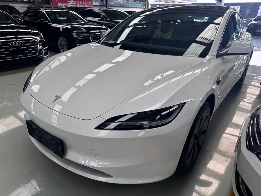 Tesla 3