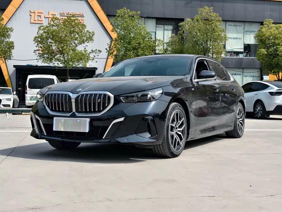 BMW i5 2024