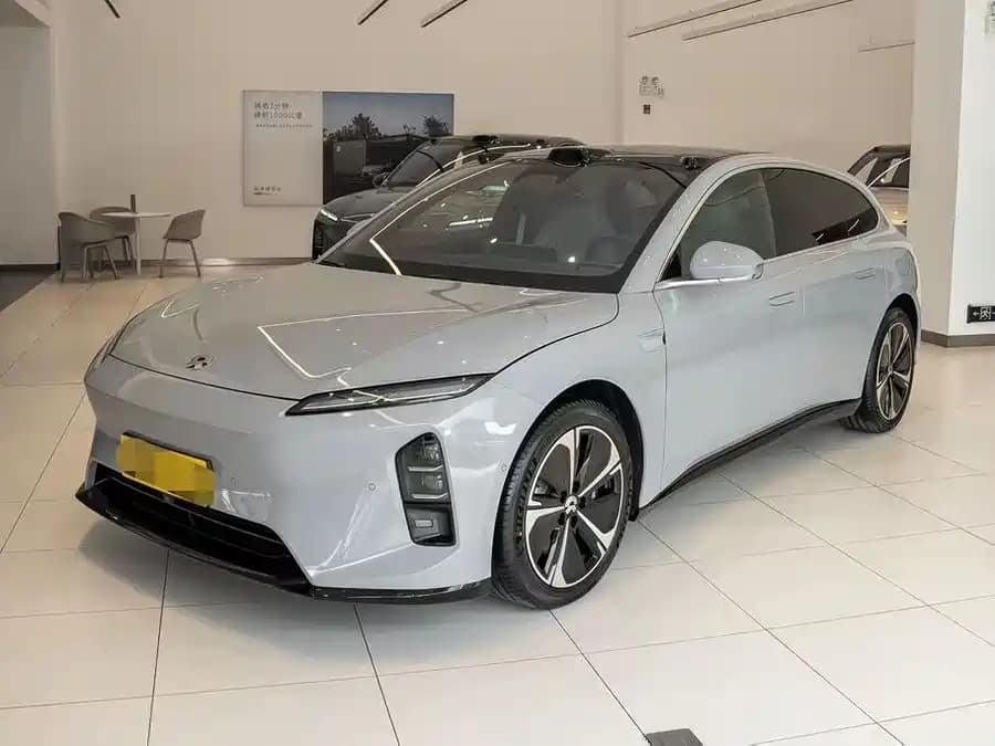 NIO ET5T